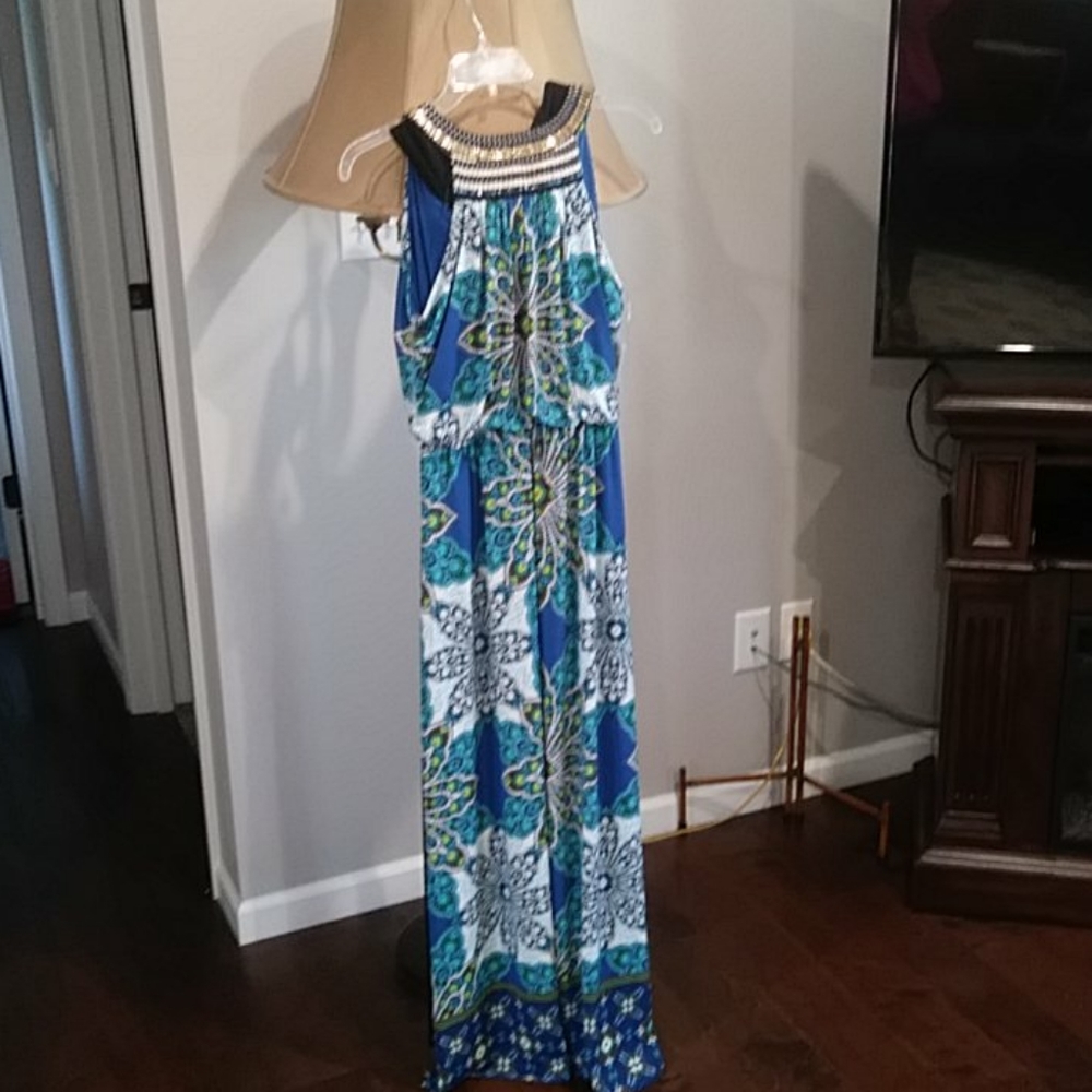 Maxi dress